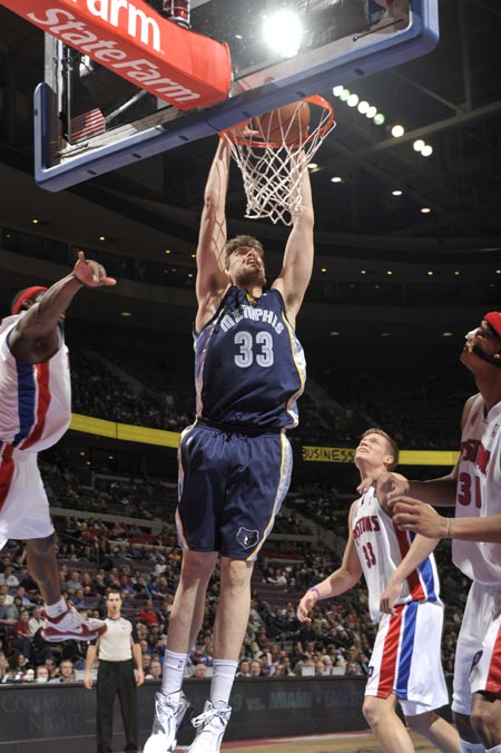 瑞士媒体提 瑞士媒体提