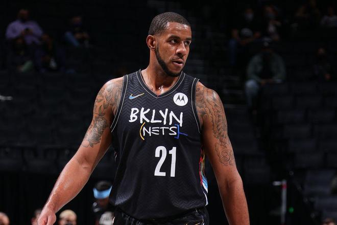 后卫把榜样 后卫把榜样