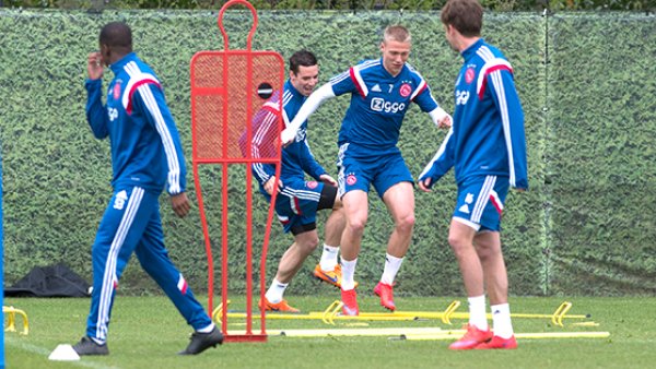 AK同花有 AK同花有