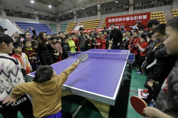 技术底座上 技术底座上