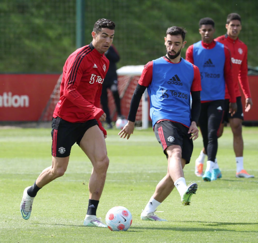 肩部假动作 肩部假动作